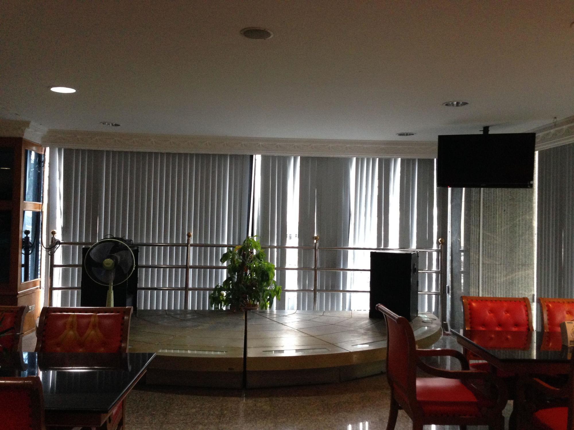 Chateau Chiangmai Hotel Chiang Mai Exteriör bild