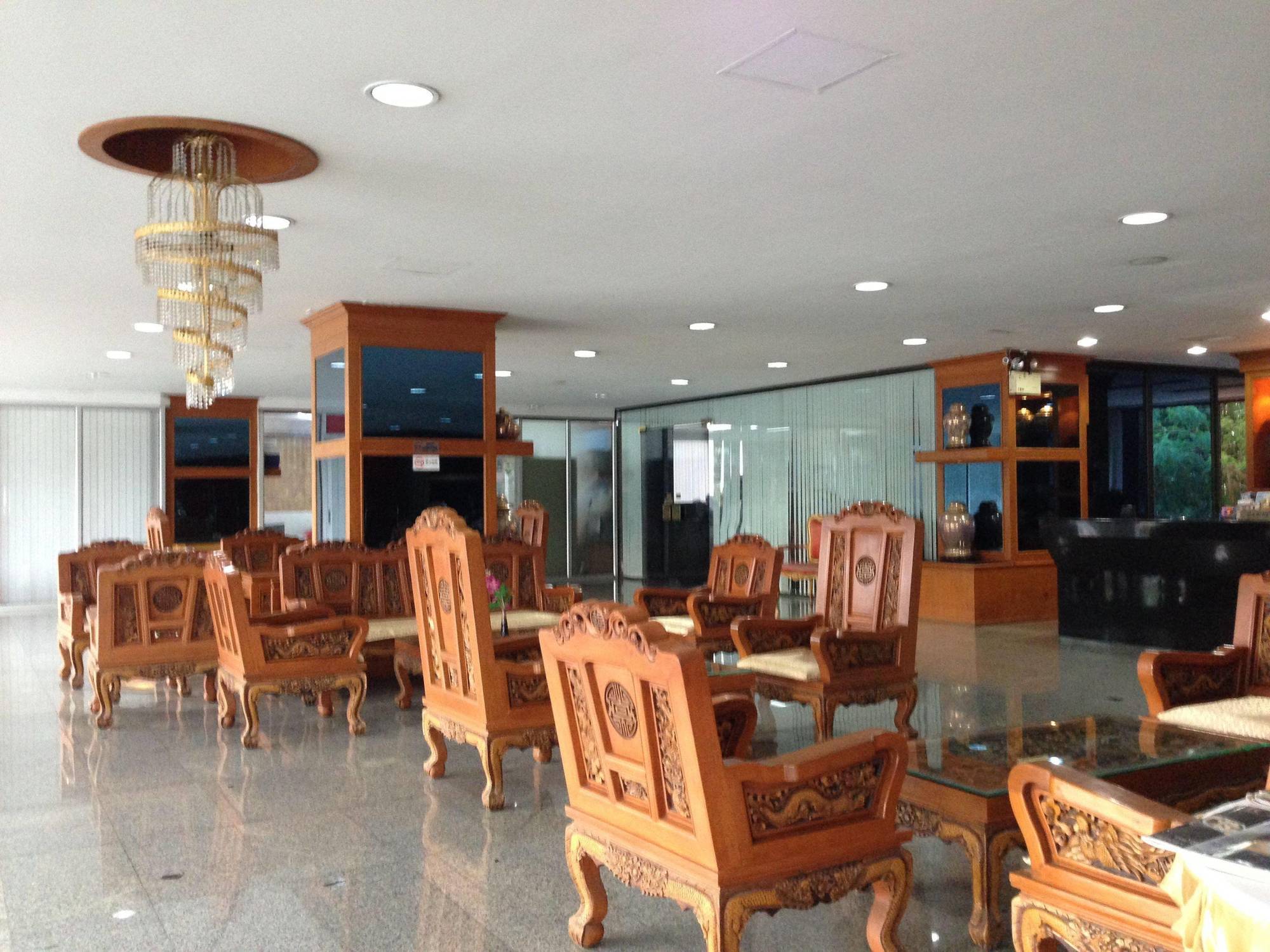 Chateau Chiangmai Hotel Chiang Mai Exteriör bild